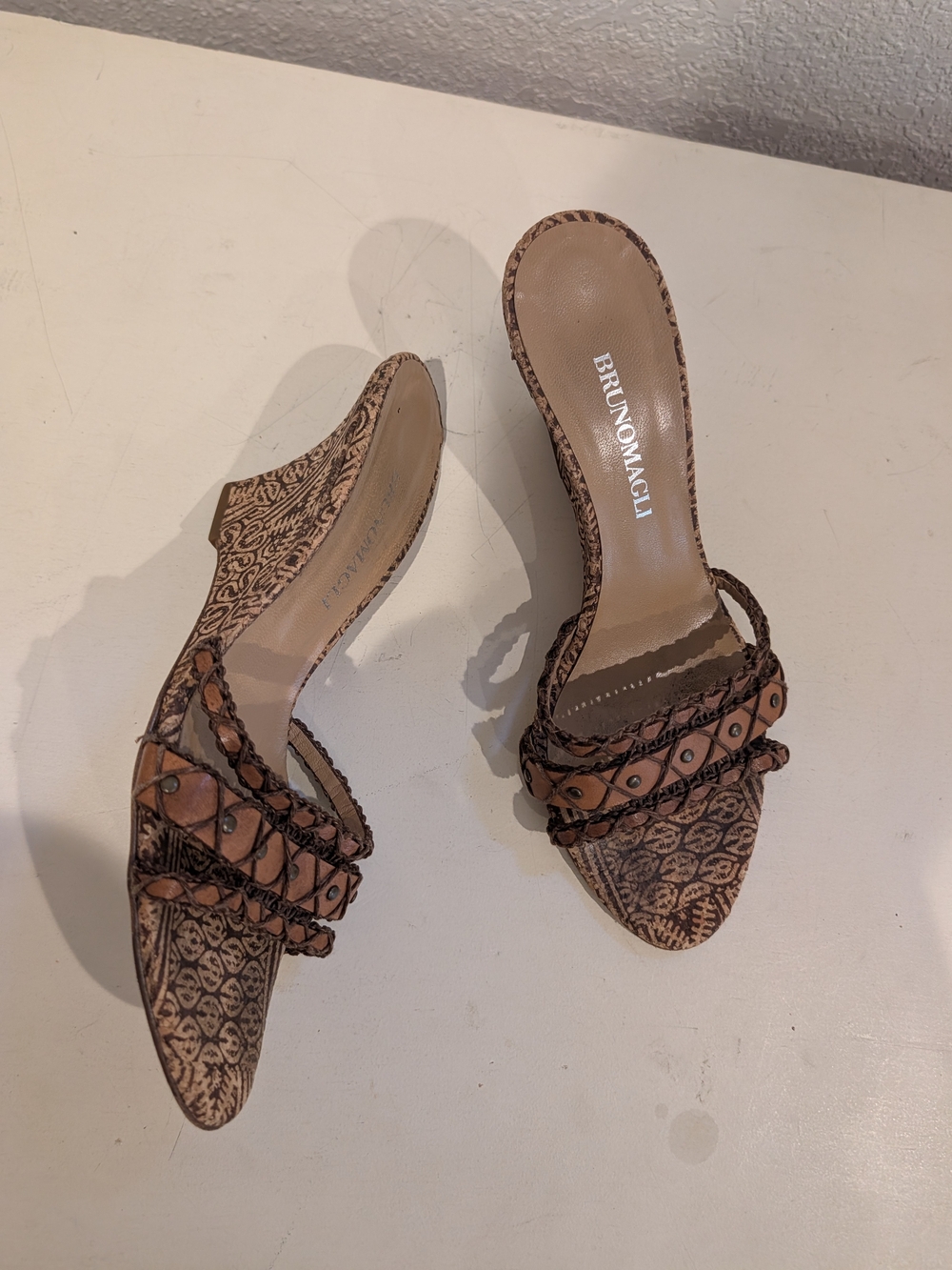 Bruno Magli Tan Patterned Slide Sandals
